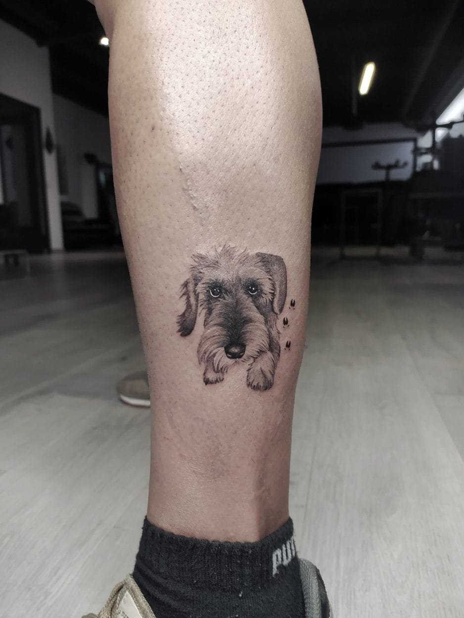 Tatuaje Ventajas AvantPink Microrealismo perro ojos tristes
